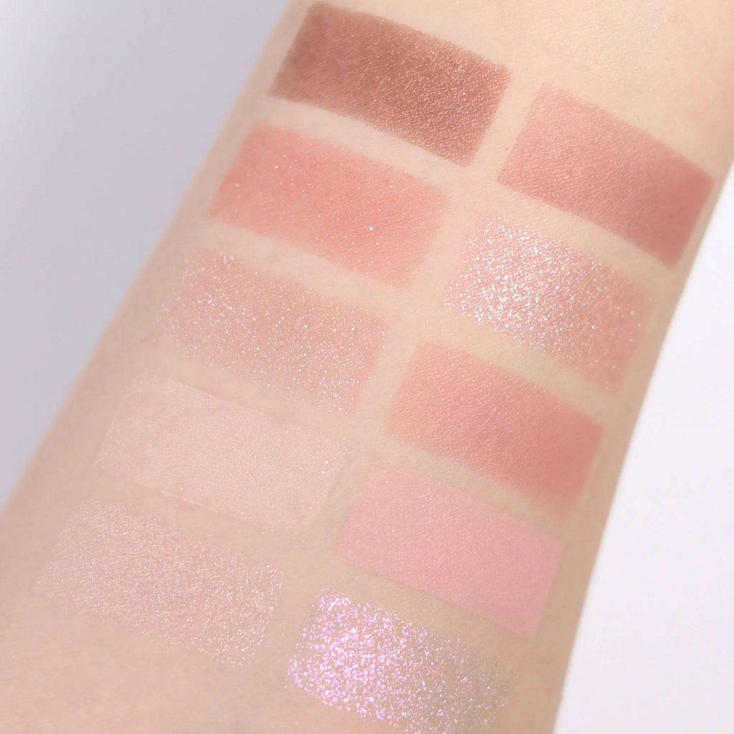 Phấn mắt PEACH C Seasonal Blending Eyeshadow Palette